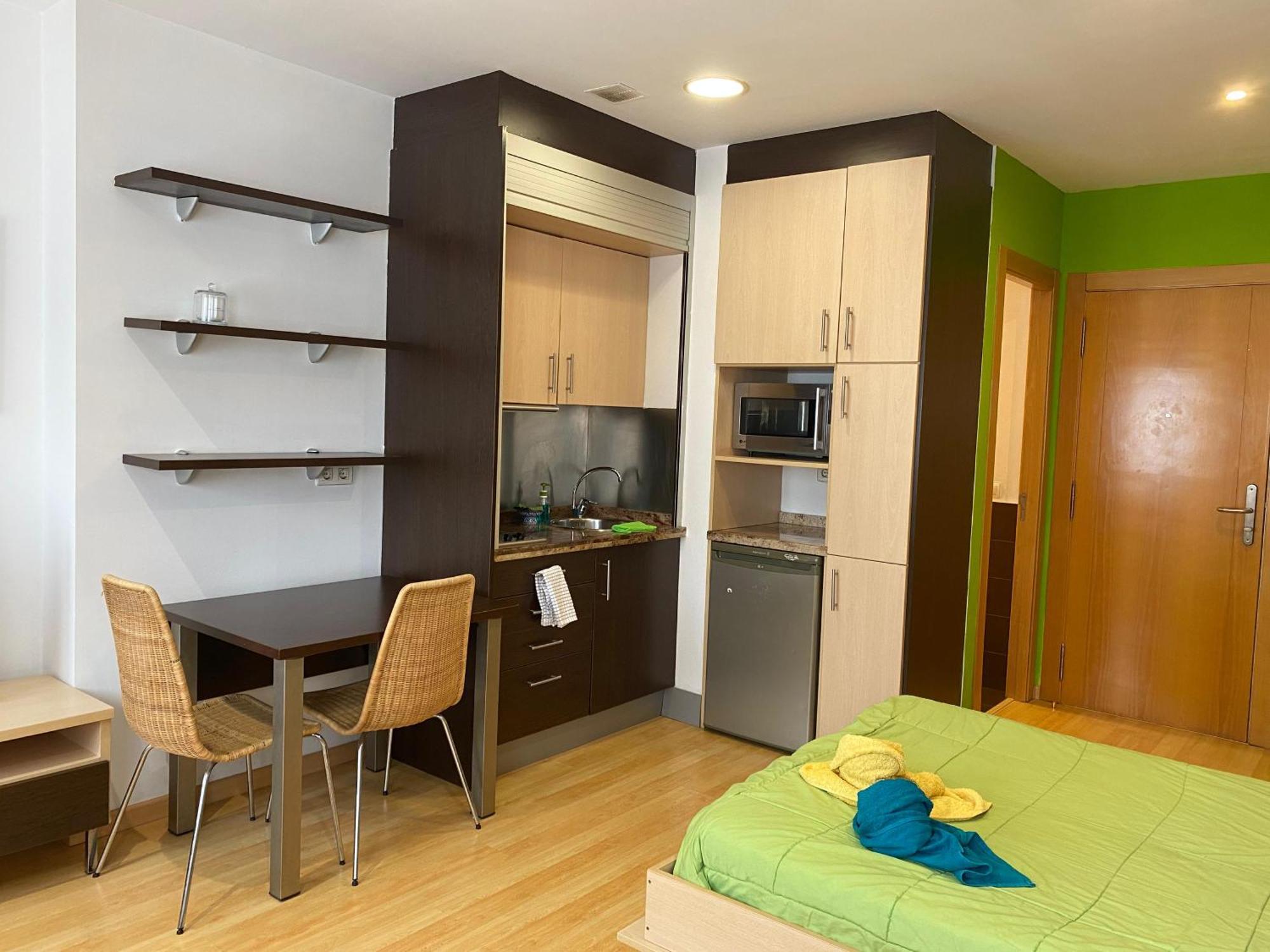 Estudio Centrico D1 โอเบียโด ภายนอก รูปภาพ